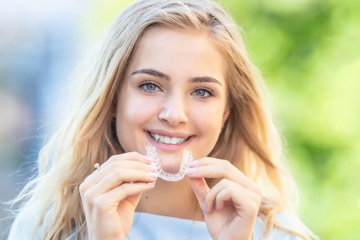 Modern Dentistry of Jupiter | 3 Simple Ways to Easily Travel With Invisalign in Jupiter