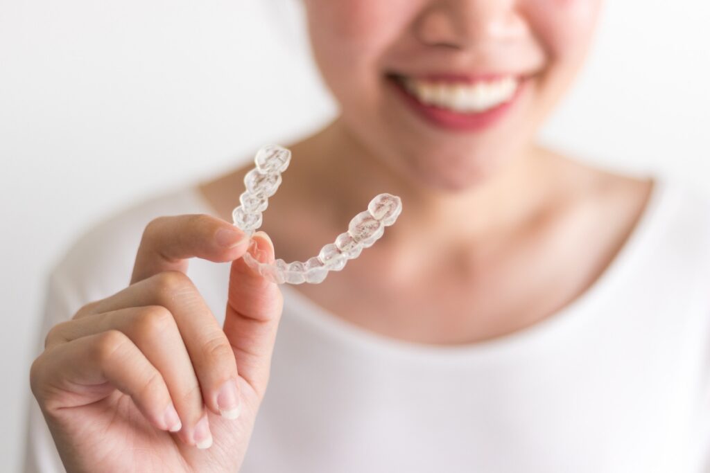 Modern Dentistry of Jupiter | 7 Simple Tips to Help You Maintain Your Invisalign Clear Aligners